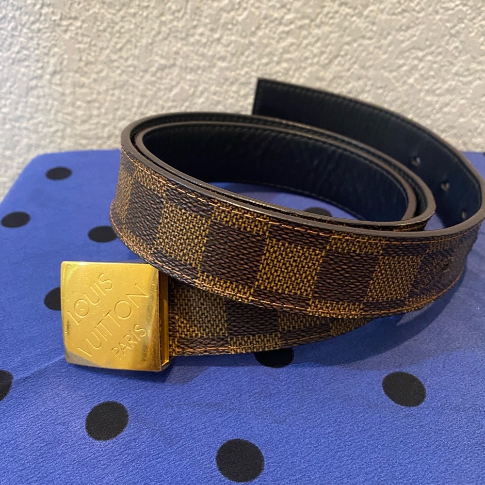 LV vintage DAMIER monogram adjustable belt in very good condition. 85/34 Length - Picture 2 of 4